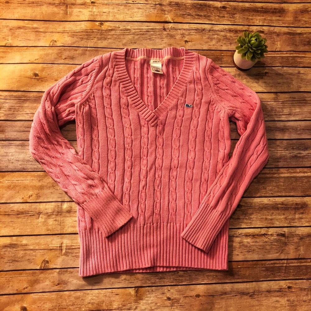 🍭OLD NAVY V-Neck Sweater 🍭
